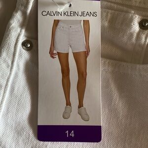 Calvin Klein Women Jeans White Shorts Size 14 NWT
